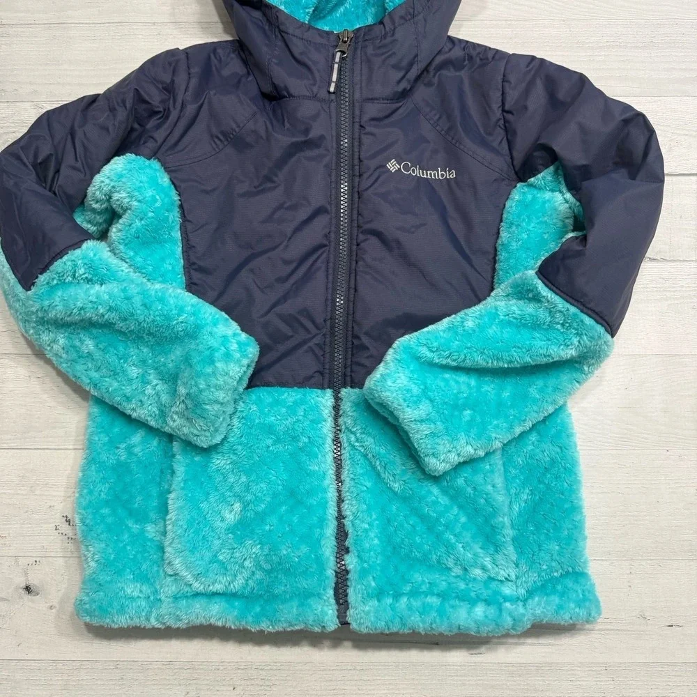 Columbia girls navy